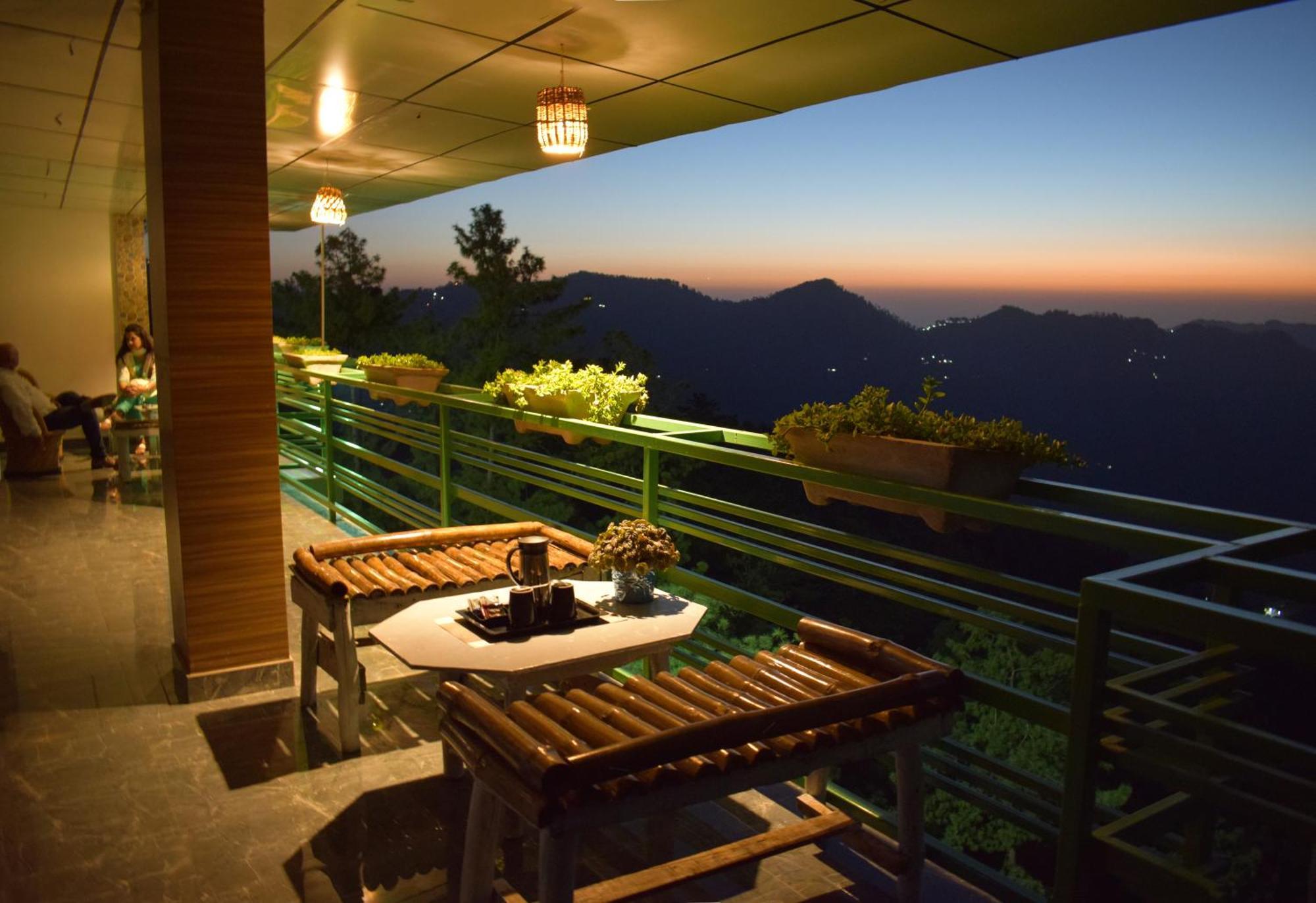 Aachman Nature Valley Resort Mashobra By Naina Staycation- Private Parking - Balcony And Valley View Rooms Shimla Bagian luar foto