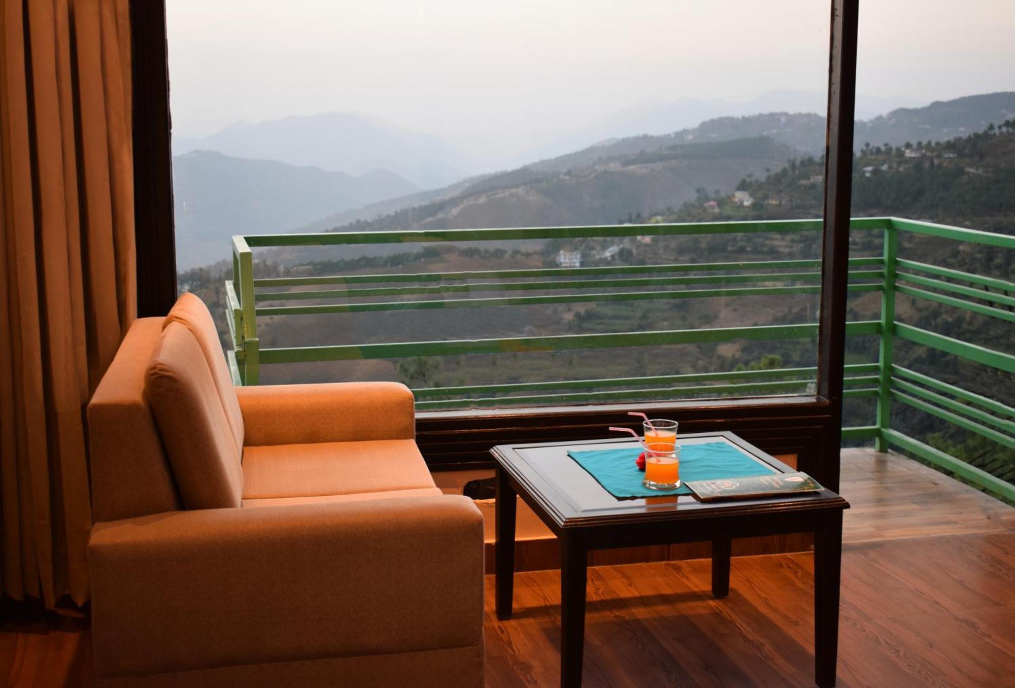 Aachman Nature Valley Resort Mashobra By Naina Staycation- Private Parking - Balcony And Valley View Rooms Shimla Bagian luar foto